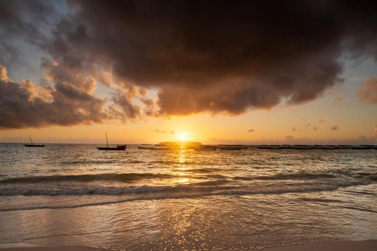 The Mora Zanzibar Hotel Matemwe  Bagian luar foto Sunset at San Juan del Sur
