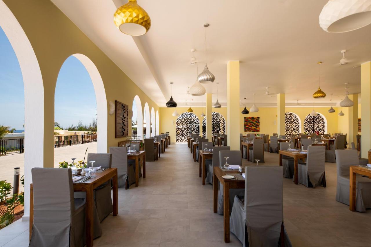 The Mora Zanzibar Hotel Matemwe  Bagian luar foto Restaurant
